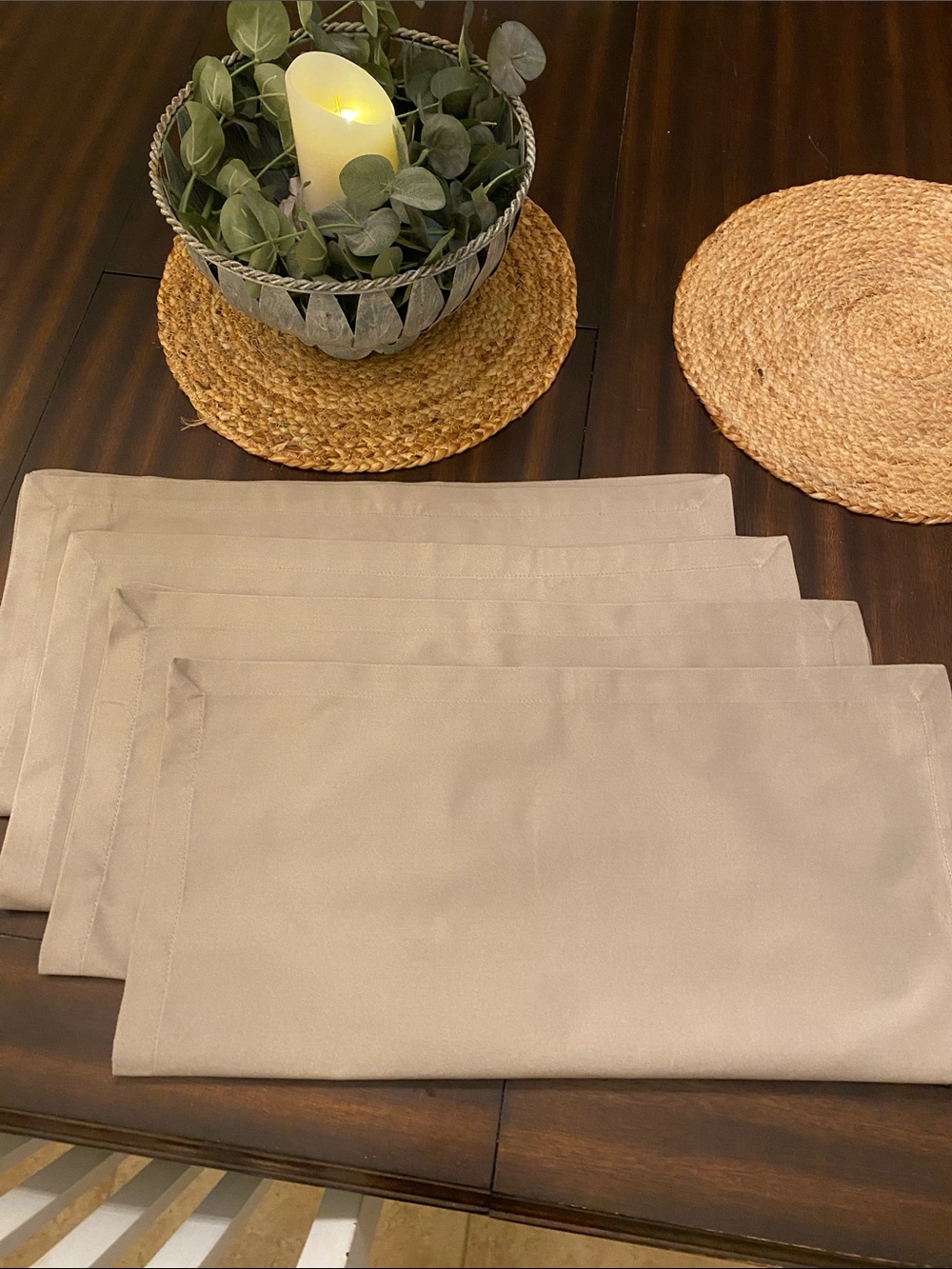 Set of 4 Restoration Hardware brushed cotton large dinner napkins